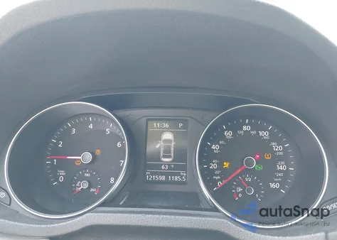 2018 Volkswagen Passat 2.0T R-Line/2.0T S из США, поврежденный, VIN 1VWAA7A32JC022159